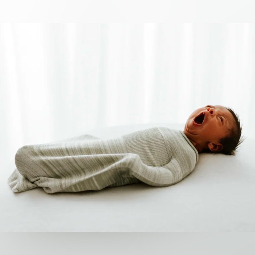 Swaddelini 6-12 pounds Bamboo baby swaddle